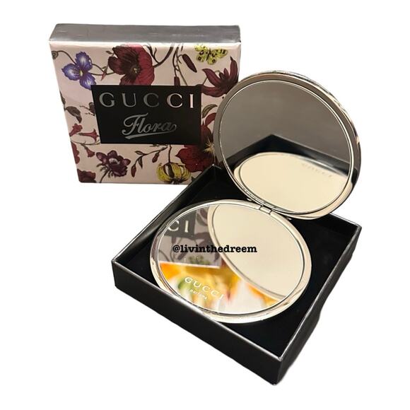 GUCCI Mirror Flora Silver Flowers Embossed In Floral Box NIB $149 - Picture 4 of 6